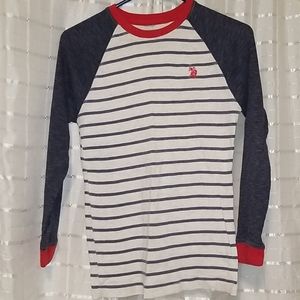 Boys long sleeved top